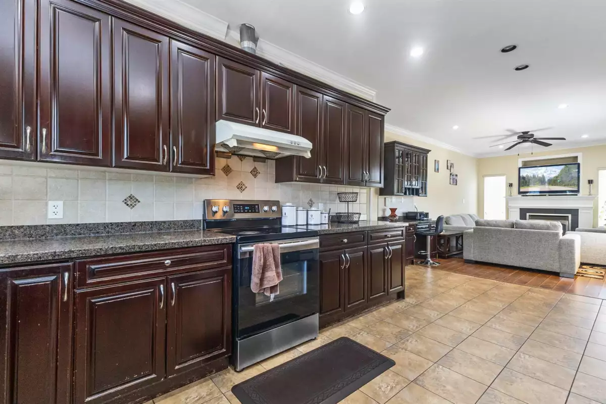 Primary Bedroom Photo of 32514 Carter Avenue, Mission, BC