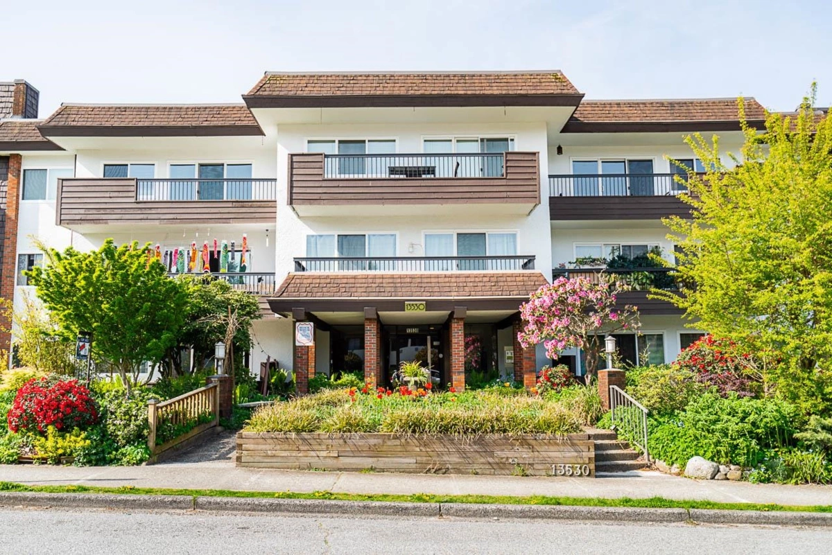 Mudroom Photo of 212 13530 Hilton Road, Surrey, BC