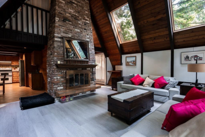Loft / Bonus Room Photo of 4402 Keith Road, West Vancouver, BC