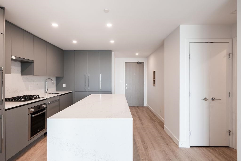 Guest Bathroom Photo of 1201 5593 No. 3 Road, Richmond, BC