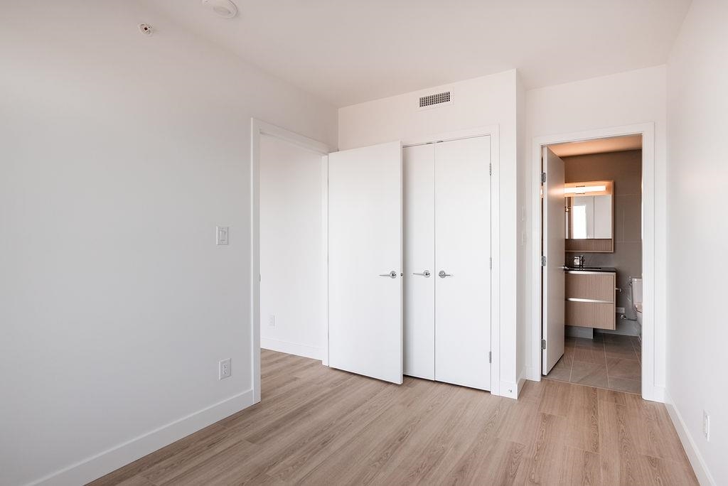 Office / Den Photo of 1201 5593 No. 3 Road, Richmond, BC