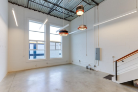 302 1220 E Pender Street, Vancouver, BC