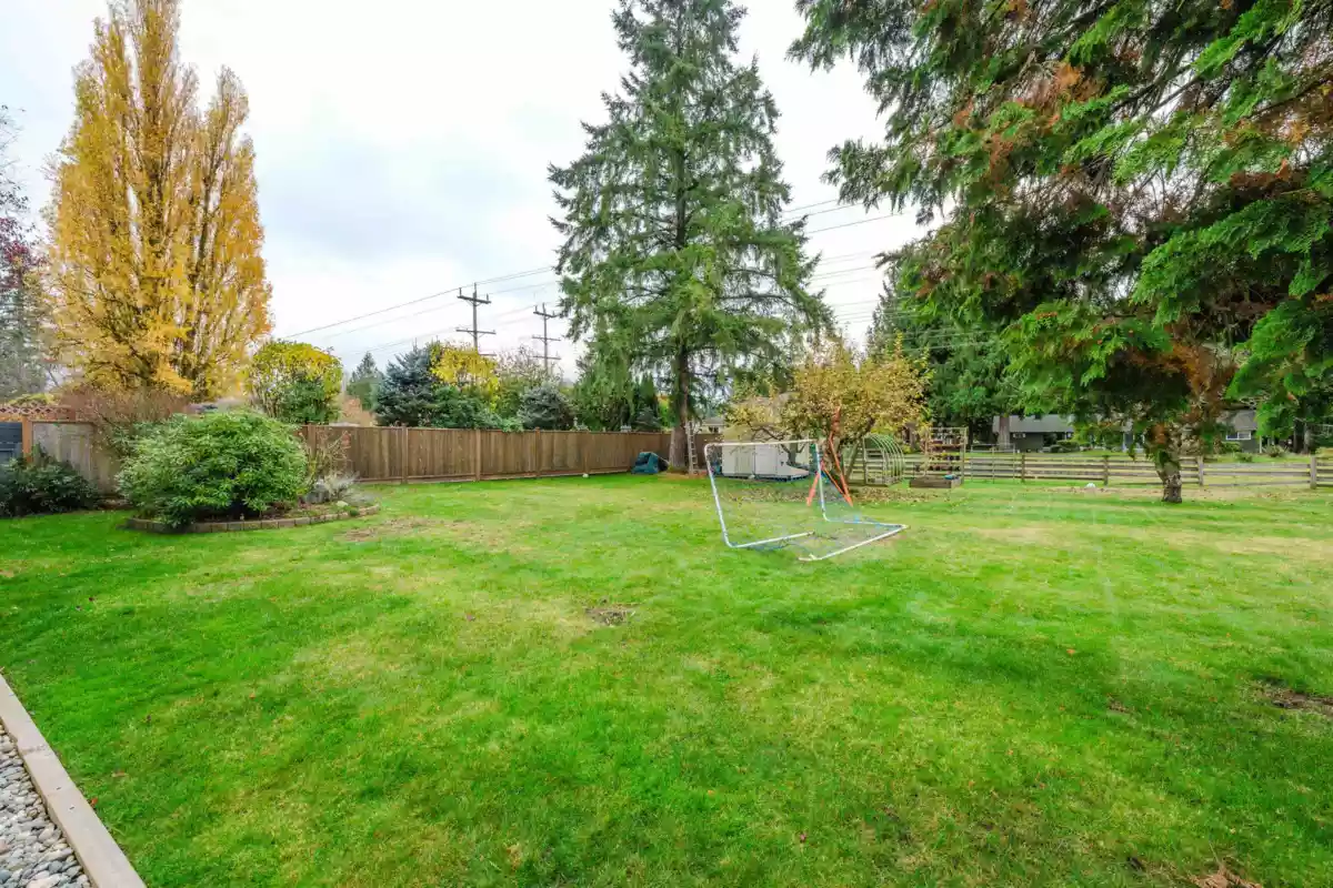 Community Amenities Photo (Clubhouse) of 20464 95a Avenue, Langley, BC