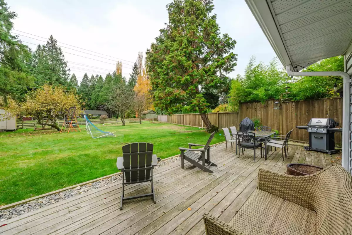 Outdoor Kitchen Photo of 20464 95a Avenue, Langley, BC