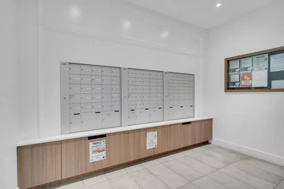 Kitchen Island Photo of 202 13929 105 Boulevard, Surrey, BC