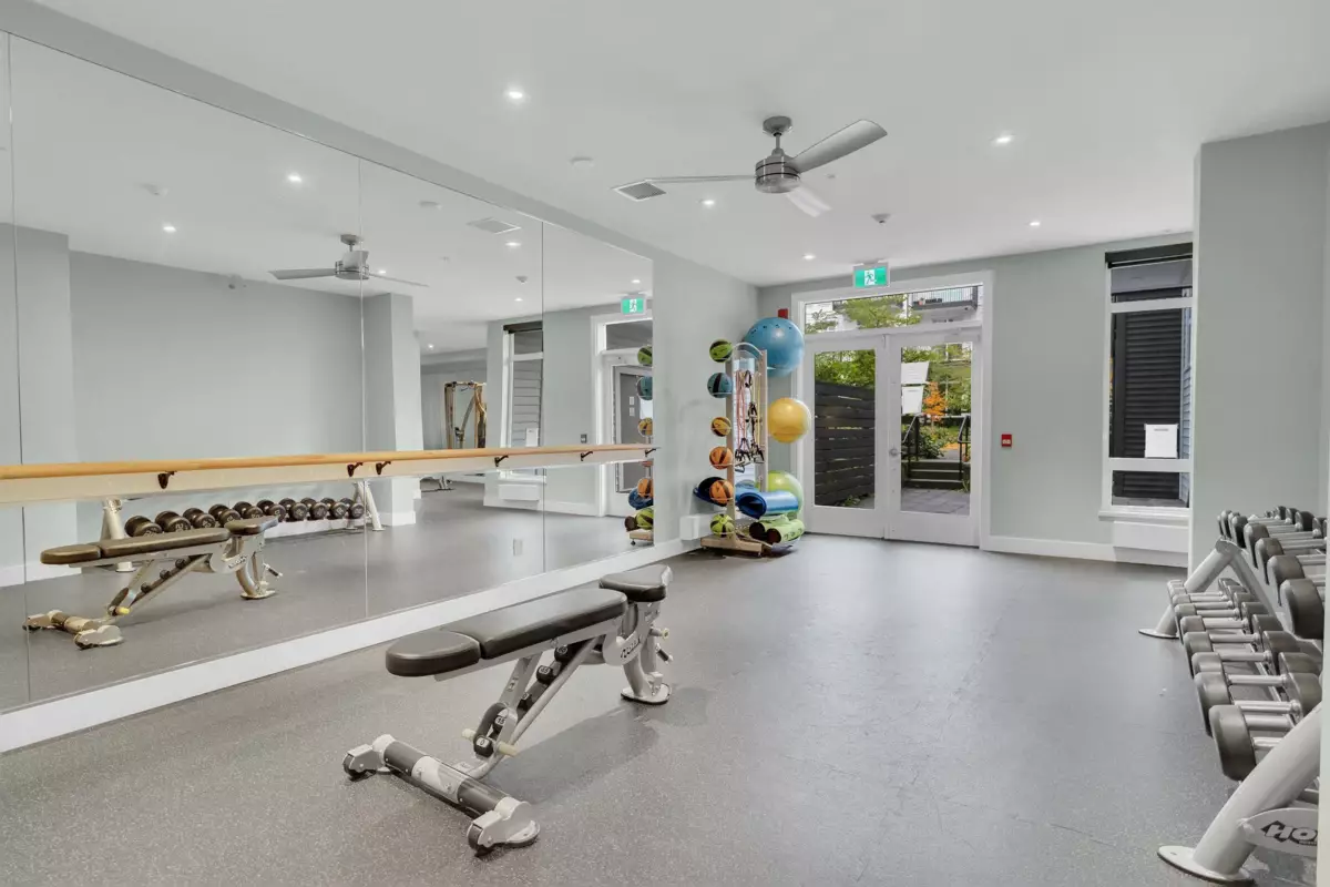 Outdoor Deck Photo of 202 13929 105 Boulevard, Surrey, BC