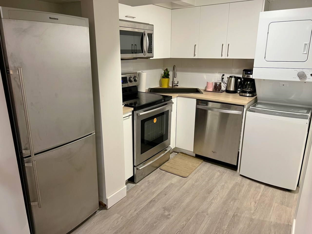 Garage Interior Photo of 515 W Queens Road, North Vancouver, BC