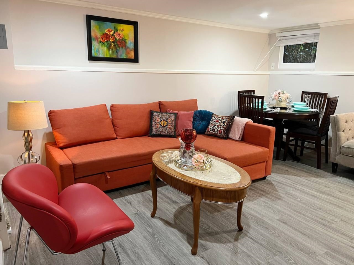 Loft / Bonus Room Photo of 515 W Queens Road, North Vancouver, BC