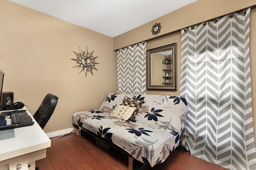 Walk-In Closet Photo of 11298 Lyon Road, Delta, BC