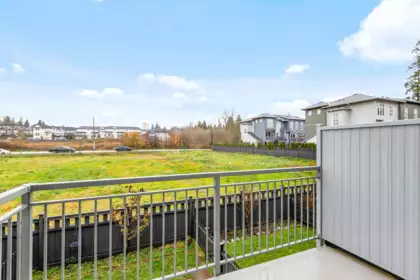 Mudroom Photo of 89 24076 112 Avenue, Maple Ridge, BC