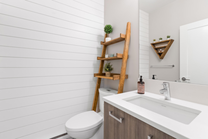 Walk-In Closet Photo of 89 24076 112 Avenue, Maple Ridge, BC