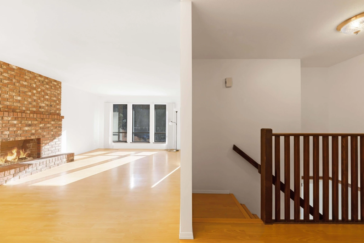 Kitchen Island Photo of 1273 Lynwood Avenue, Port Coquitlam, BC