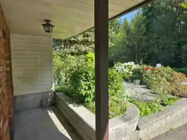 Kitchen Photo of 1273 Lynwood Avenue, Port Coquitlam, BC