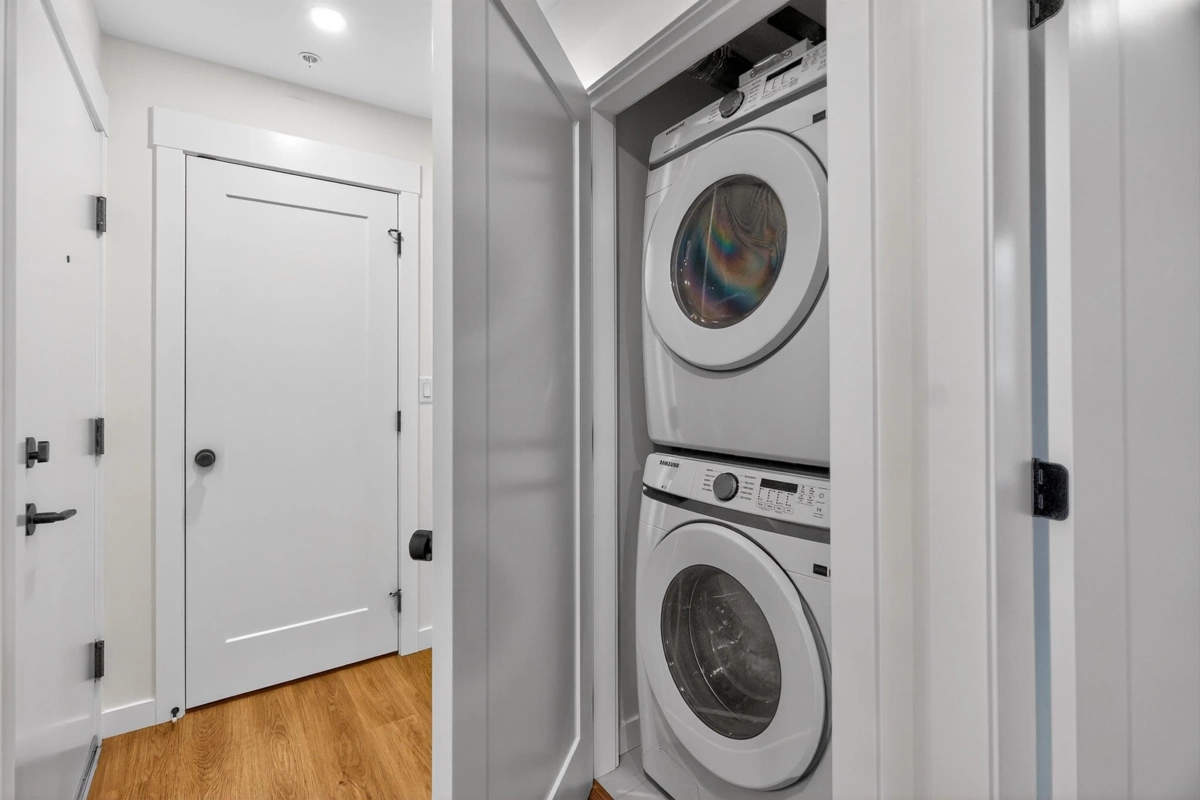 Walk-In Closet Photo of 210 27249 Aldergrove Town Centre Drive, Langley, BC