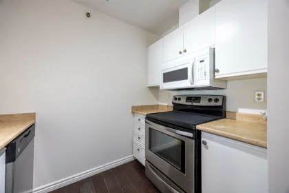 Kitchen Photo of 10 3200 Westwood Street, Port Coquitlam, BC