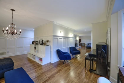 Kitchen Island Photo of 3292 136 Street, Surrey, BC