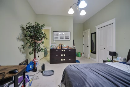Staircase Photo of 3292 136 Street, Surrey, BC