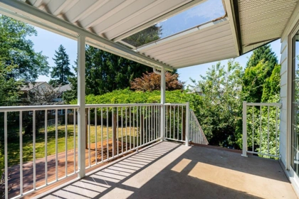 Entry Foyer Photo of 11856 77a Avenue, Delta, BC