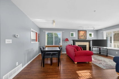 Breakfast Nook Photo of 47 20761 Telegraph Trail, Langley, BC