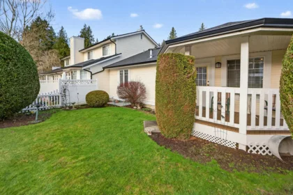 Garage Interior Photo of 47 20761 Telegraph Trail, Langley, BC