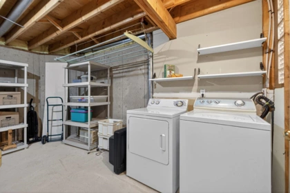 Hallway Photo of 47 20761 Telegraph Trail, Langley, BC
