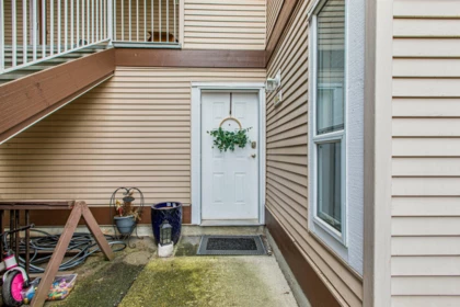 Hallway Photo of 1003 1750 Mckenzie Road, Abbotsford, BC