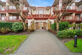 207 16421 64 Avenue, Surrey, BC