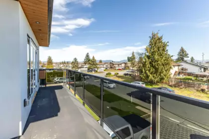 Backyard Photo of 3265 Saturna Crescent, Abbotsford, BC