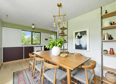 Family Room Photo of 1609 Bewicke Avenue, North Vancouver, BC