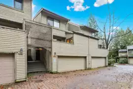 5857 Mayview Circle, Burnaby, BC