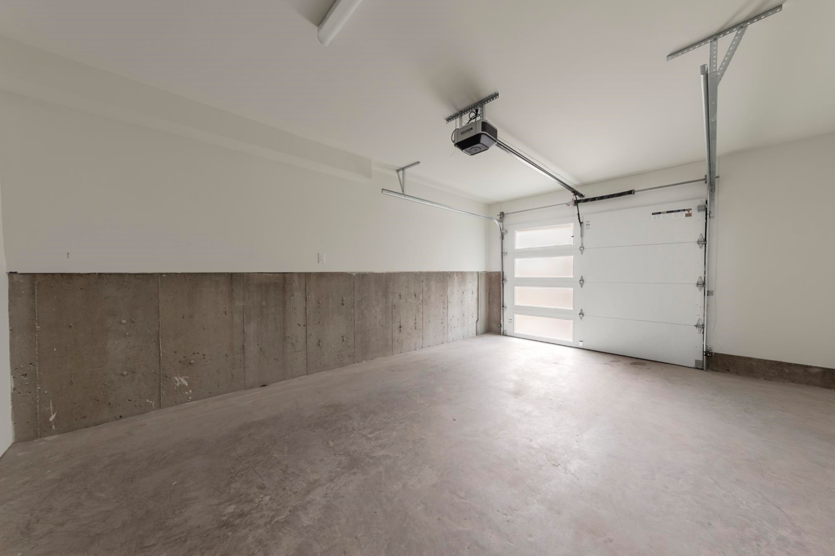 Garden / Landscaping Photo of TH8 324 E Ridgeway Avenue, North Vancouver, BC