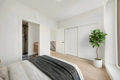 Entry Foyer Photo of TH8 324 E Ridgeway Avenue, North Vancouver, BC