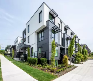 TH8 324 E Ridgeway Avenue, North Vancouver, BC, North Vancouver — Townhouse for sale