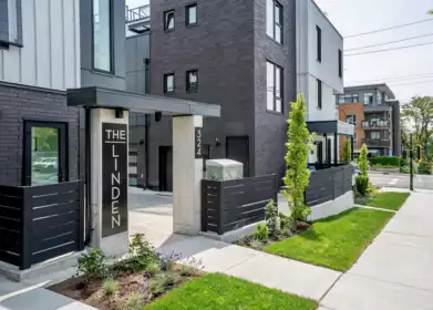 TH8 324 E Ridgeway Avenue, North Vancouver, BC, North Vancouver — Townhouse for sale