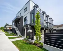 TH8 324 E Ridgeway Avenue, North Vancouver, BC