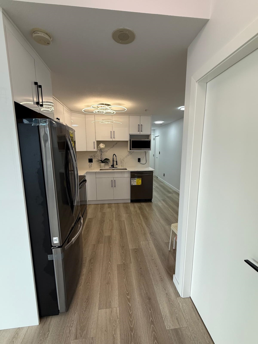 Breakfast Nook Photo of 804 6133 Buswell Street, Richmond, BC