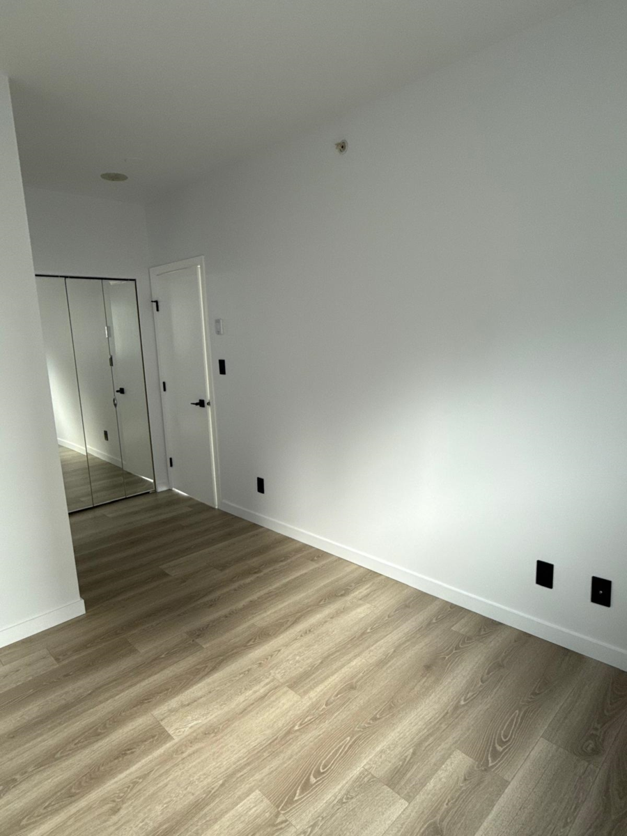 Office / Den Photo of 804 6133 Buswell Street, Richmond, BC