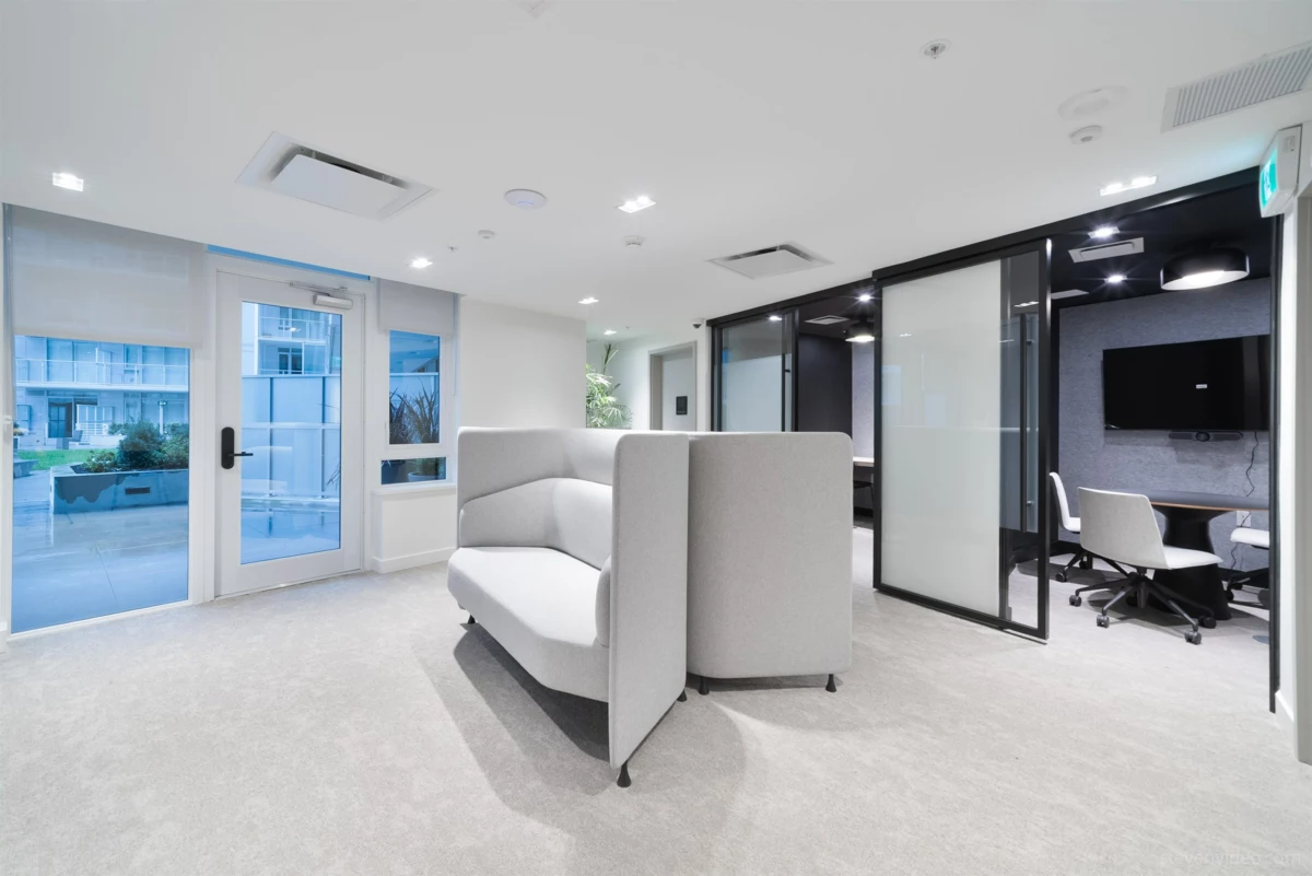 Front Yard Photo of 705 6200 Minoru Boulevard, Richmond, BC