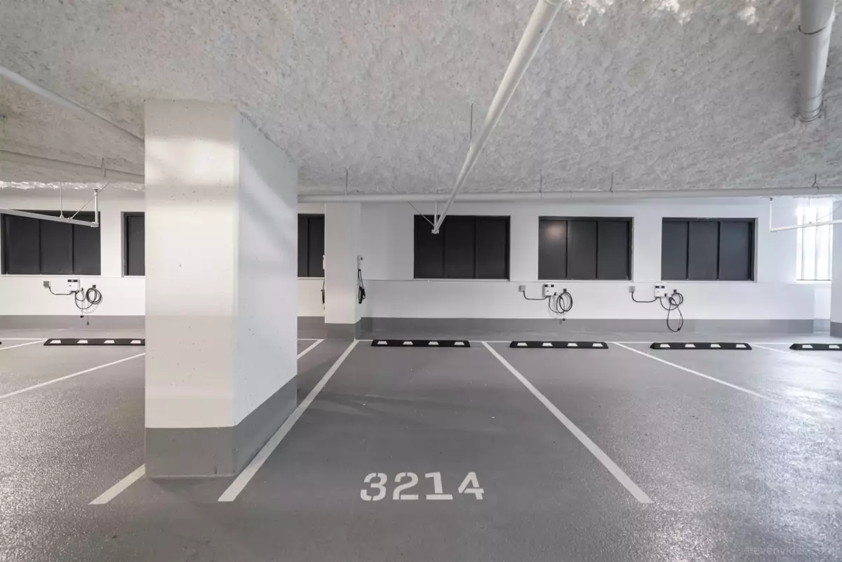 Hallway Photo of 705 6200 Minoru Boulevard, Richmond, BC