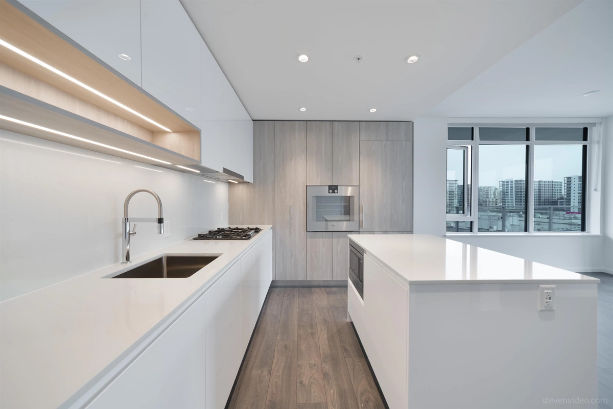Kitchen Photo of 705 6200 Minoru Boulevard, Richmond, BC