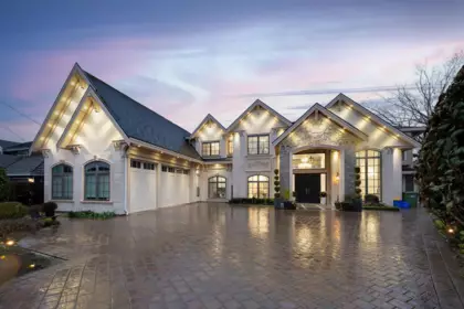 5711 Riverdale Drive, Richmond, BC, East Richmond — 6 bed single family residence for sale