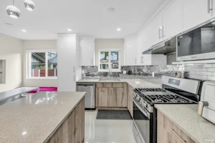 Kitchen Photo of 11280 Caravel Court, Richmond, BC