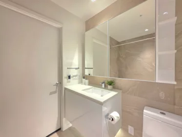 Guest Bathroom Photo of 510 6200 Minoru Boulevard, Richmond, BC