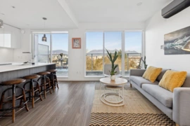 505 379 E Broadway, Vancouver, BC