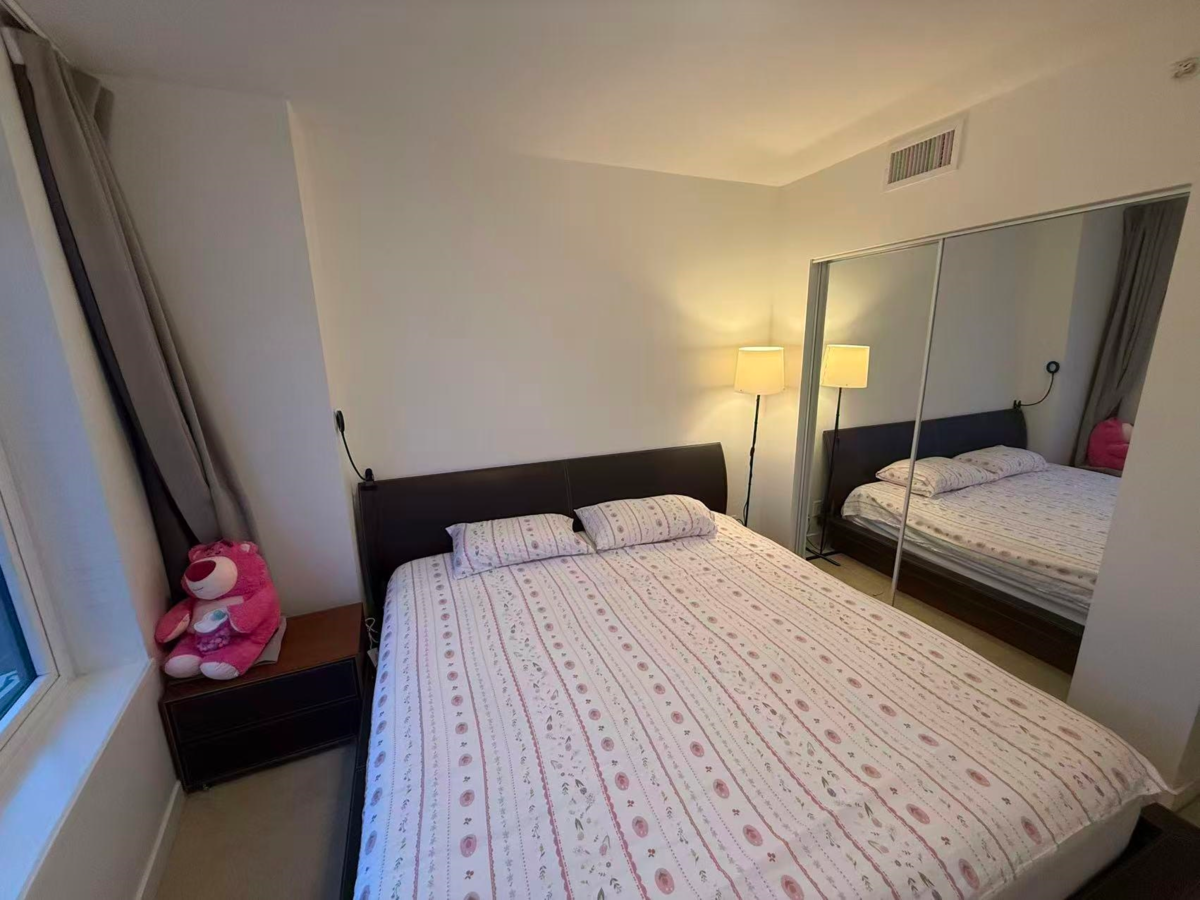 Living Room Photo of 605 7708 Alderbridge Way, Richmond, BC