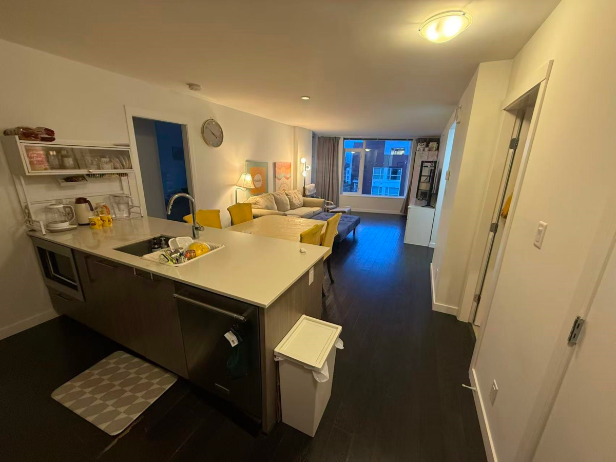 Primary Bedroom Photo of 605 7708 Alderbridge Way, Richmond, BC