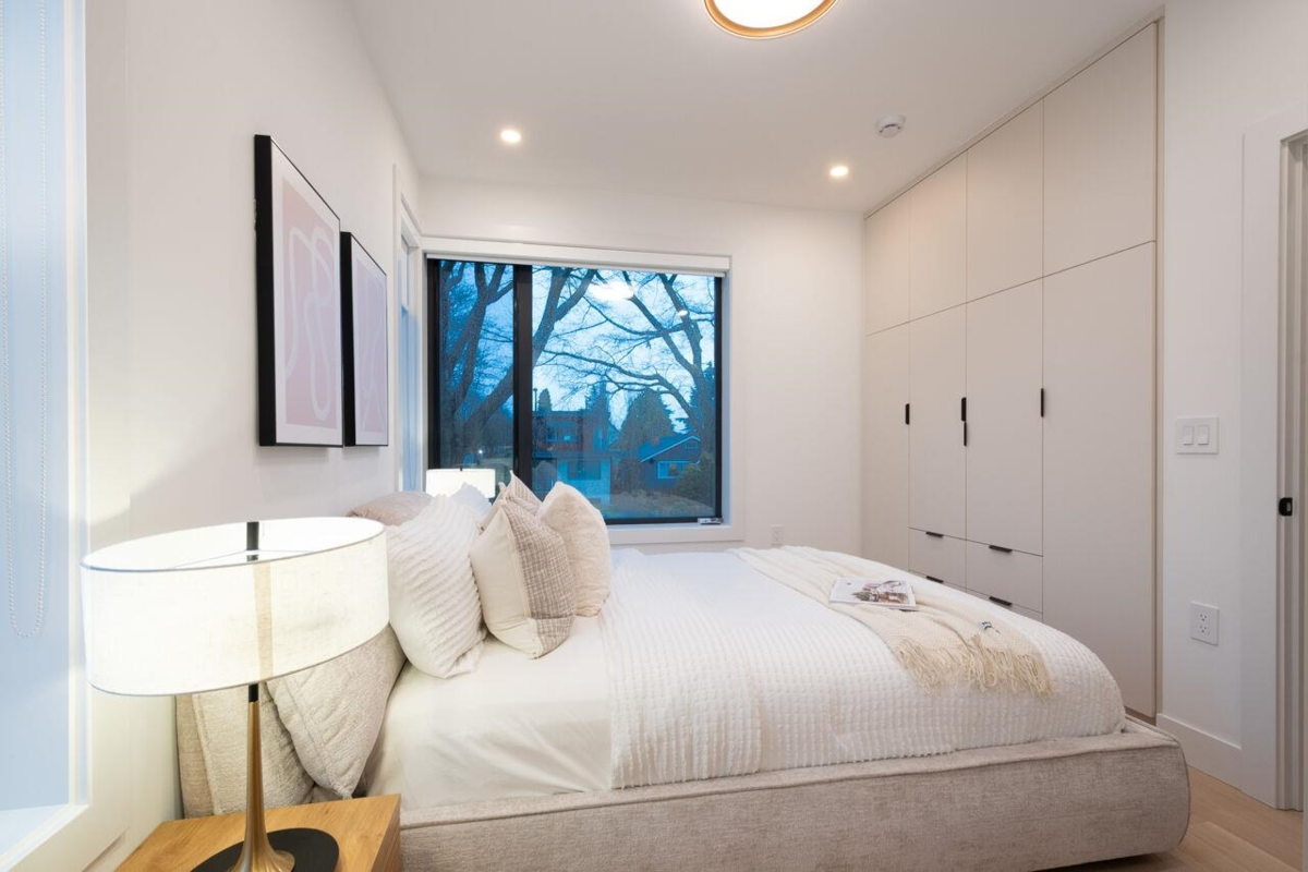 Basement Recreation Room Photo of 2493 Eton Street, Vancouver, BC