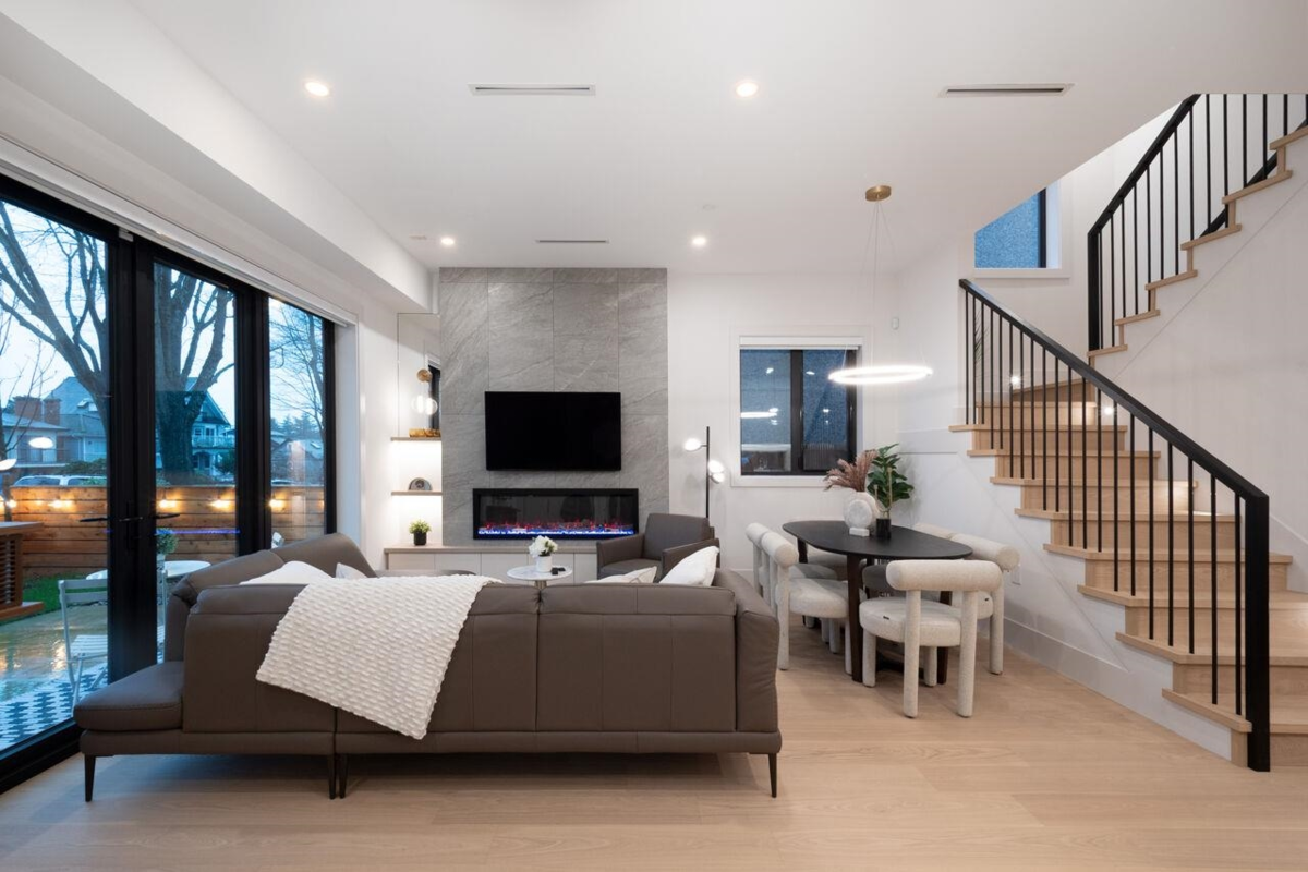 Kitchen Photo of 2493 Eton Street, Vancouver, BC