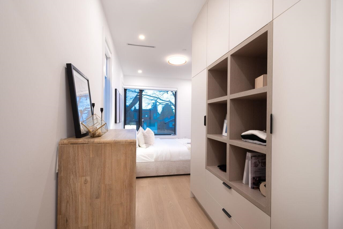 Laundry Room Photo of 2493 Eton Street, Vancouver, BC