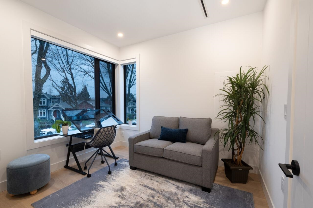 Outdoor Patio Photo of 2493 Eton Street, Vancouver, BC